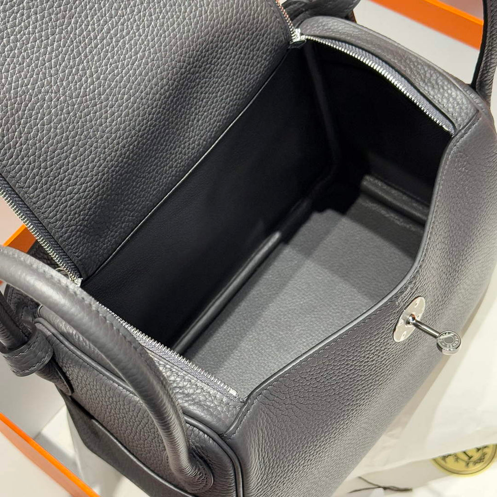 Lindy Hermès 26 Bag Togo Leather H265111