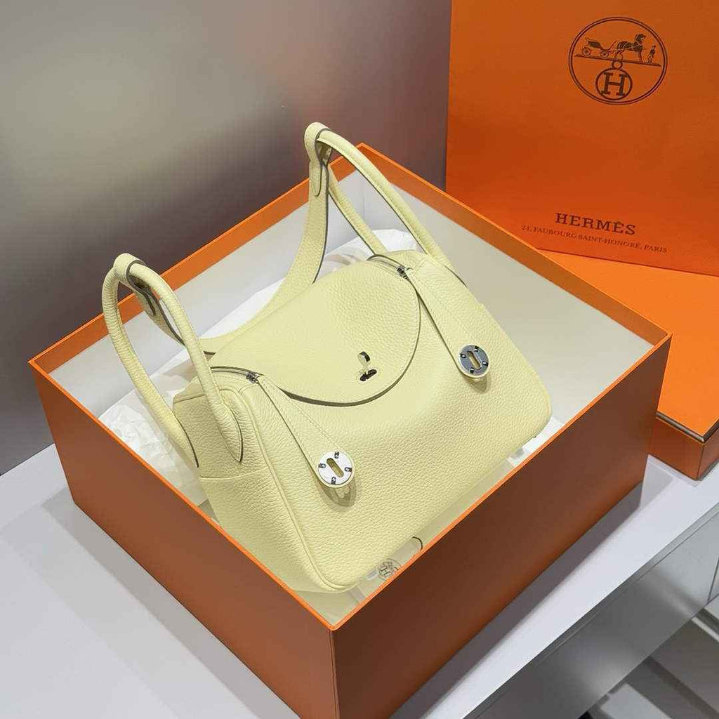 Lindy Hermès 26 Bag Togo Leather H265112