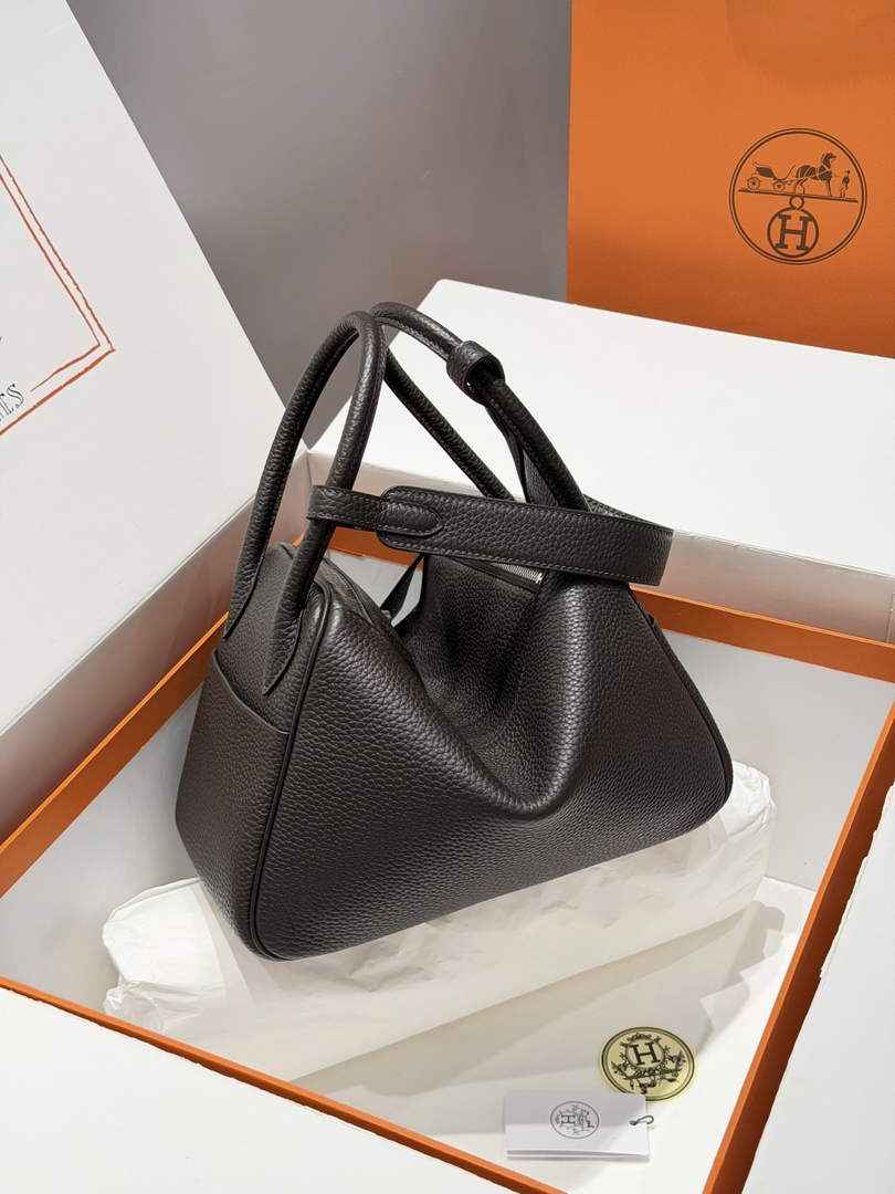 Lindy Hermès 26 Bag Togo Leather H265101