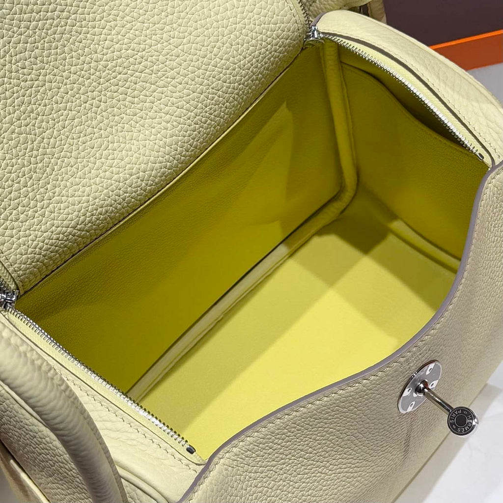 Lindy Hermès 26 Bag Togo Leather H265112