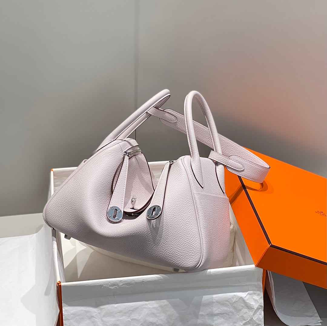 Lindy Hermès 26 Bag Togo Leather H265102