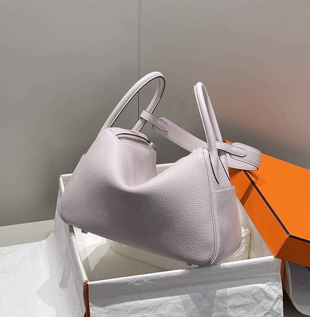 Lindy Hermès 26 Bag Togo Leather H265102