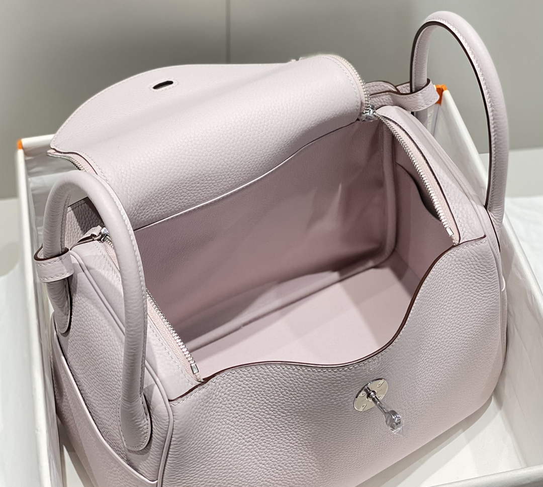 Lindy Hermès 26 Bag Togo Leather H265102