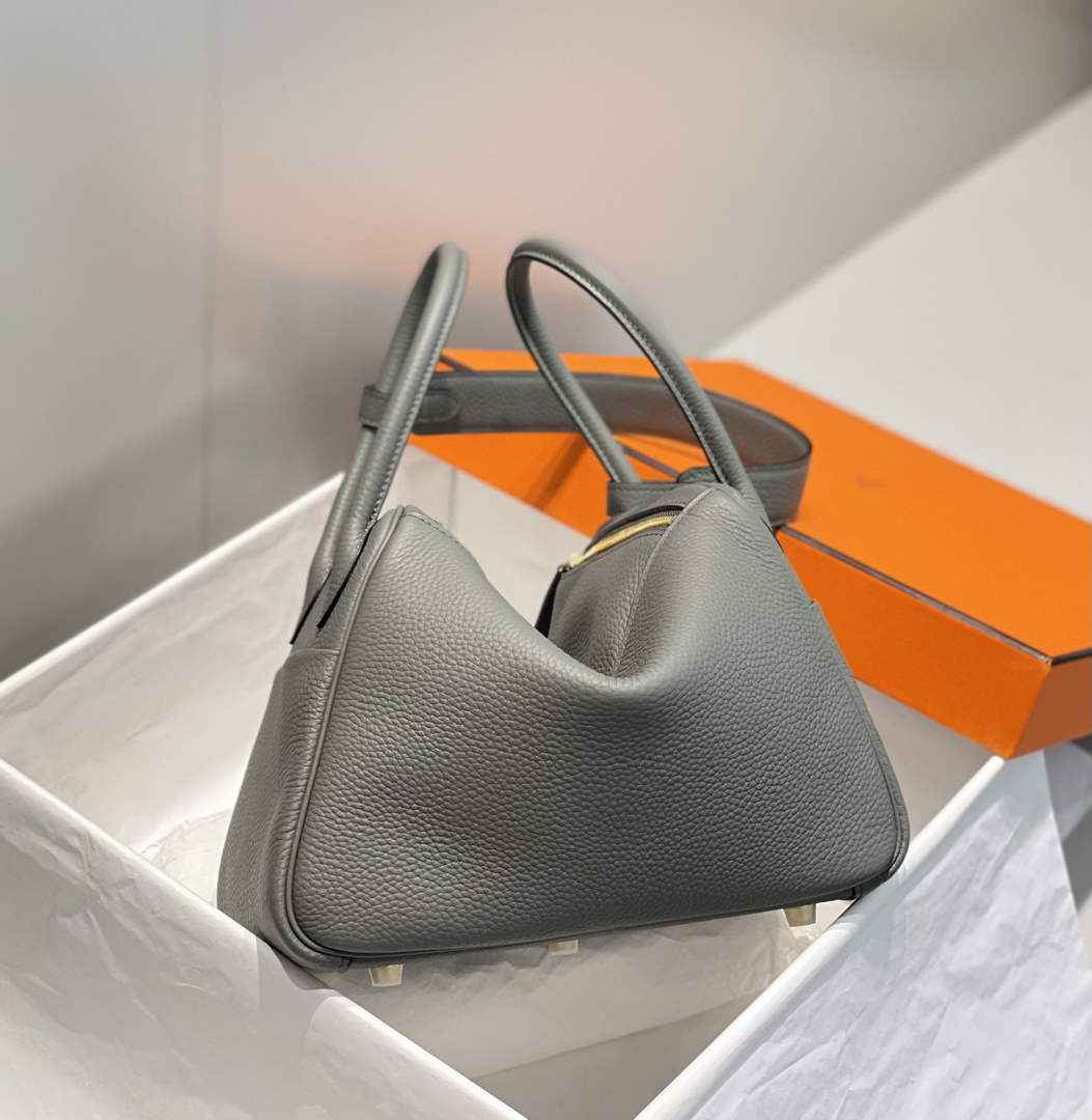 Lindy Hermès 26 Bag Togo Leather H265104