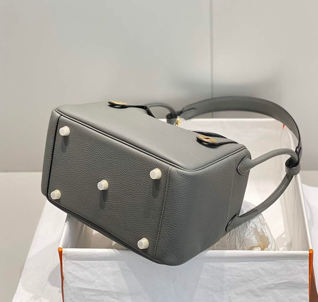 Lindy Hermès 26 Bag Togo Leather H265104