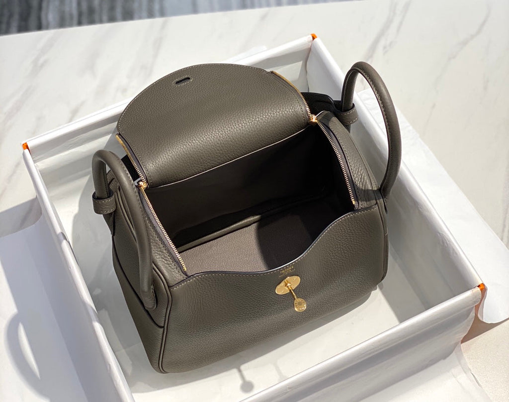 Lindy Hermès 26 Bag Togo Leather H265105