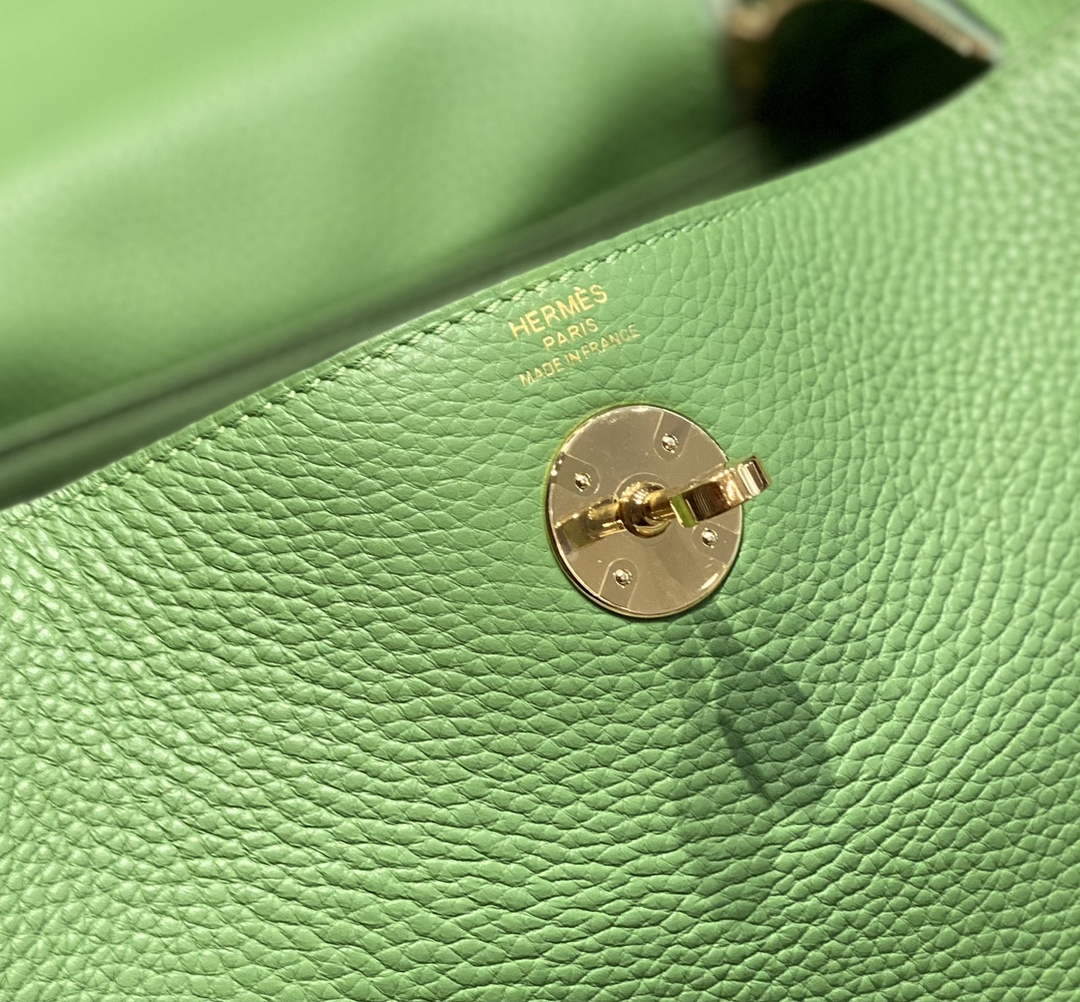 Lindy Hermès 26 Bag Togo Leather H265107
