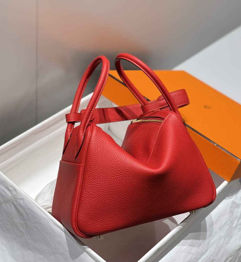 Lindy Hermès 26 Bag Togo Leather H265108
