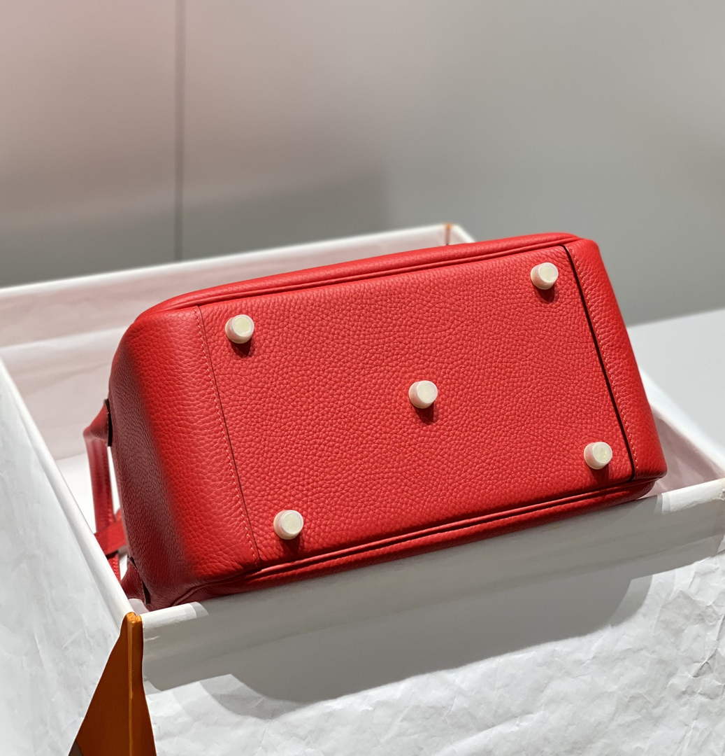 Lindy Hermès 26 Bag Togo Leather H265108