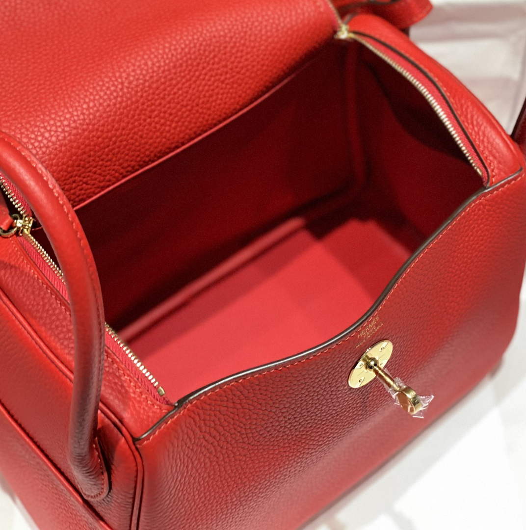 Lindy Hermès 26 Bag Togo Leather H265108