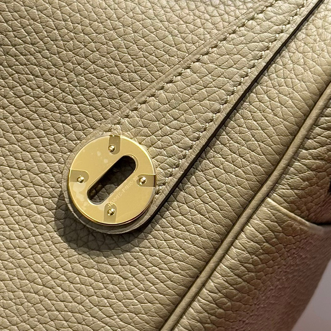 Lindy Hermès 26 Bag Togo Leather H265109