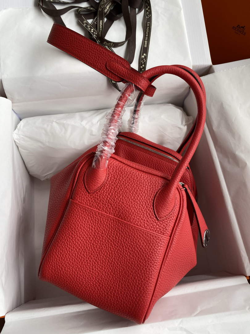Lindy Hermès 26 Bag Togo Leather H265129