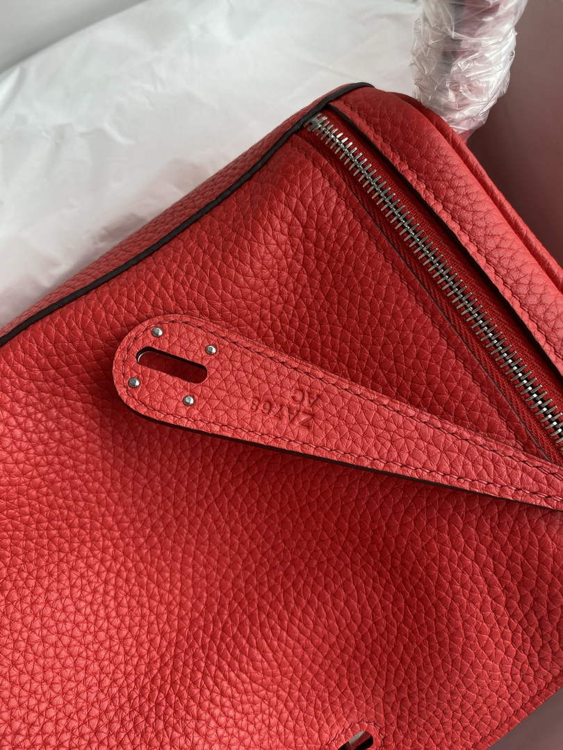 Lindy Hermès 26 Bag Togo Leather H265129