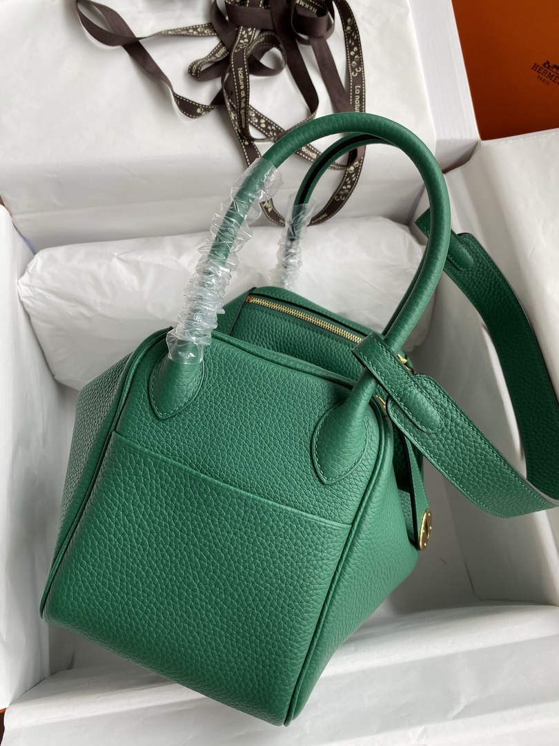 Lindy Hermès 26 Bag Togo Leather H265132