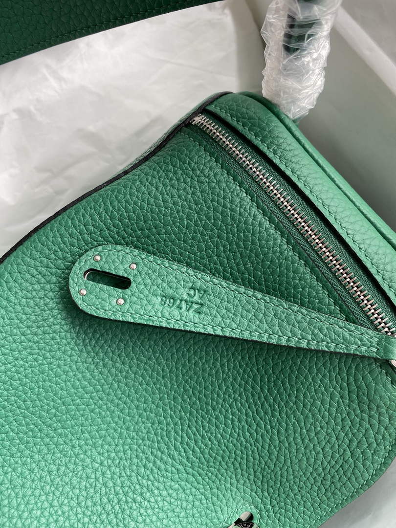 Lindy Hermès 26 Bag Togo Leather H265133