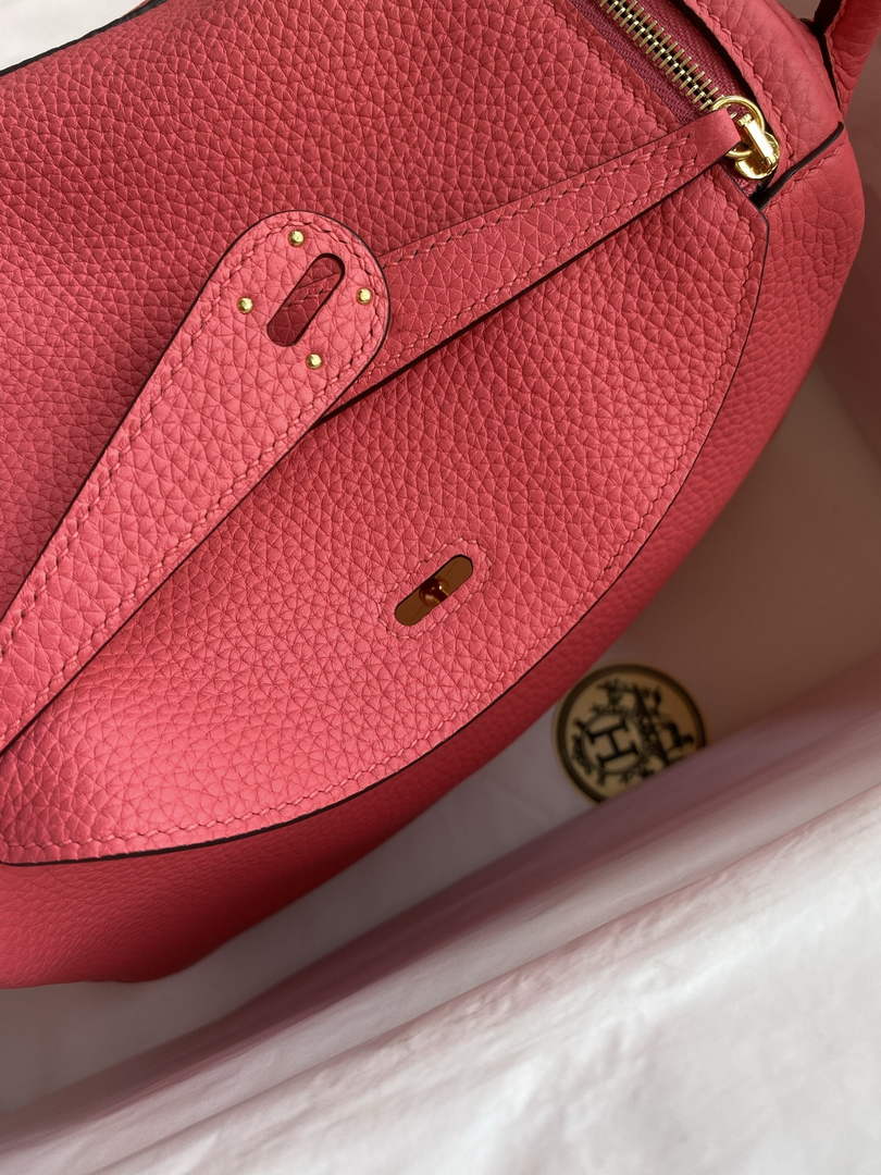 Lindy Hermès 26 Bag Togo Leather H265136