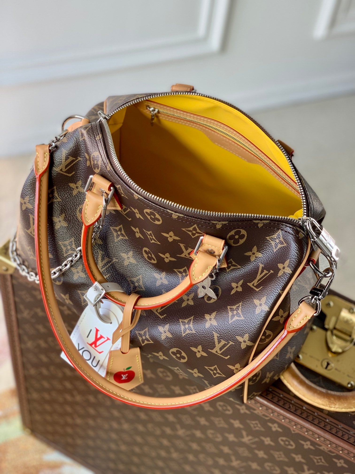Louis Vuitton 57th Street NYC Speedy Soft 30 M12803