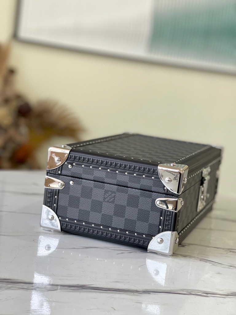 Louis Vuitton 8 watch case Damier Graphite Canvas N48194 - Default Title - View 7