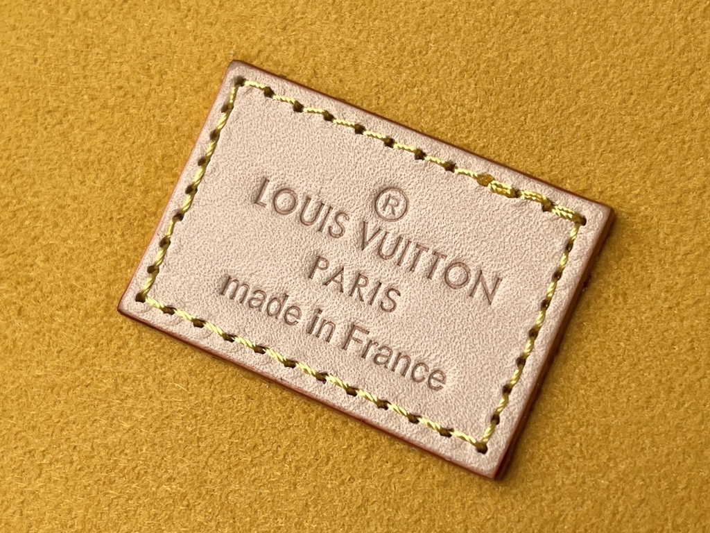 Louis Vuitton 8 watch case Damier Graphite Canvas N48194 Yellow - Default Title - View 8