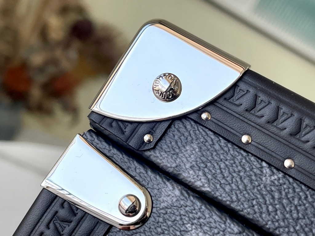 Louis Vuitton 8 watch case Monogram Canvas M20016 Black - Default Title - View 8
