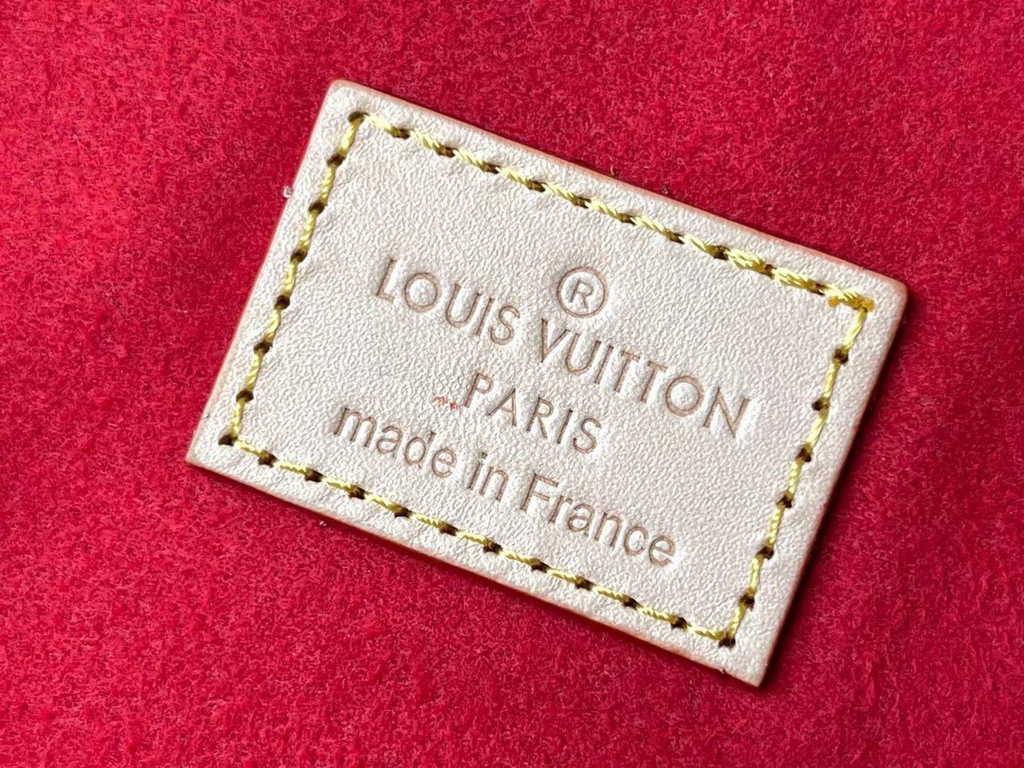 Louis Vuitton 8 watch case Monogram Canvas M20039 - Default Title - View 9