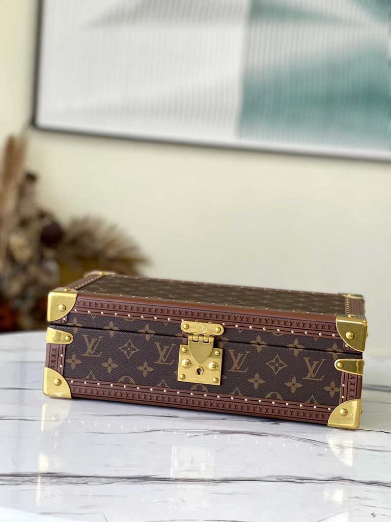 Louis Vuitton 8 watch case Monogram Canvas M20039 - Default Title - View 10