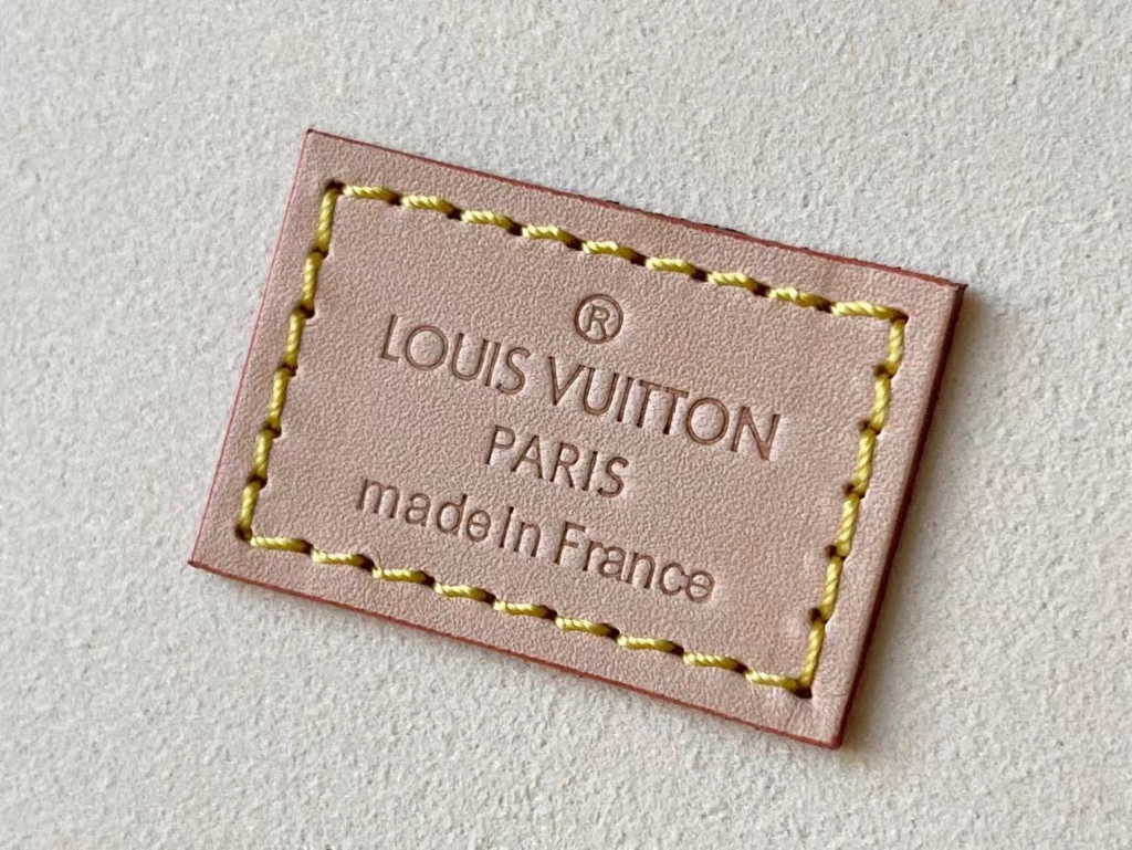 Louis Vuitton 8 watch case Monogram Canvas M47641 - Default Title - View 9