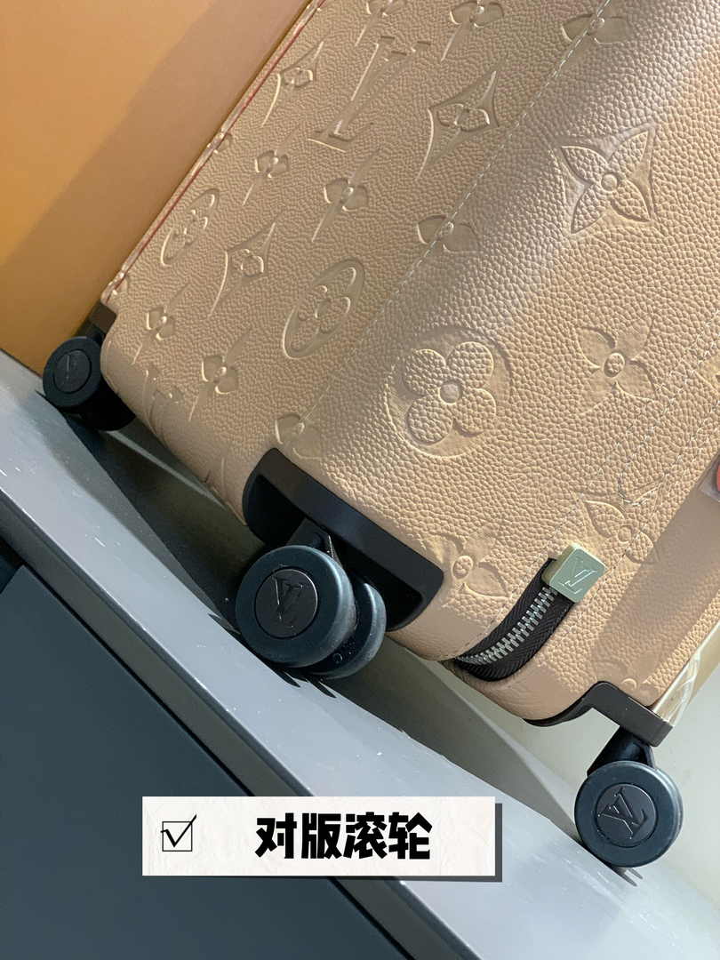 Louis Vuitton M46074 Horizon 55 Monogram Empreinte Leather