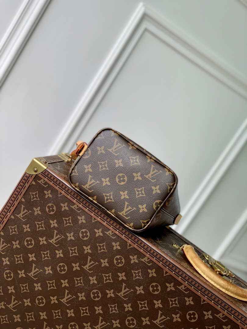 Louis Vuitton All In BB M12925 Monogram canvas