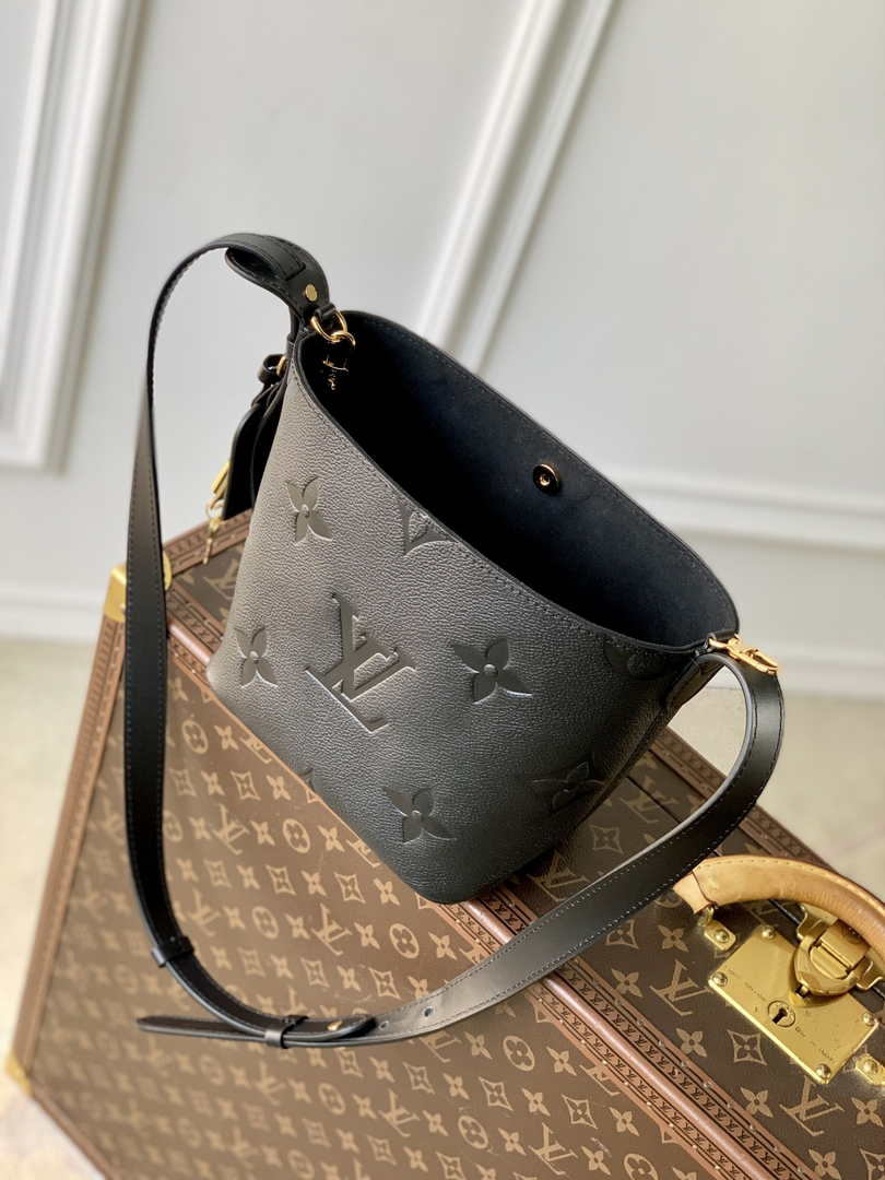 Louis Vuitton All In BB M13480 Black Leather