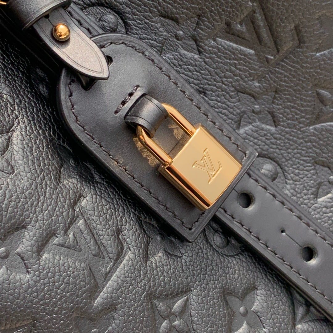 Louis Vuitton All In GM Bag M13044 Black leather