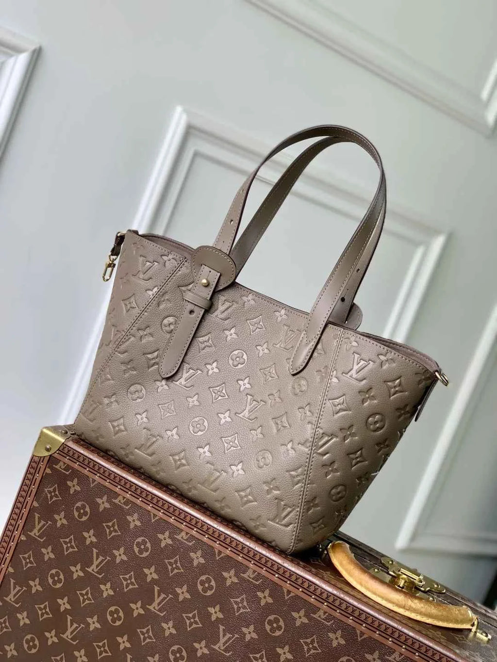 Louis Vuitton All In One PM Bag, M25890 Khaki Cowhide leather