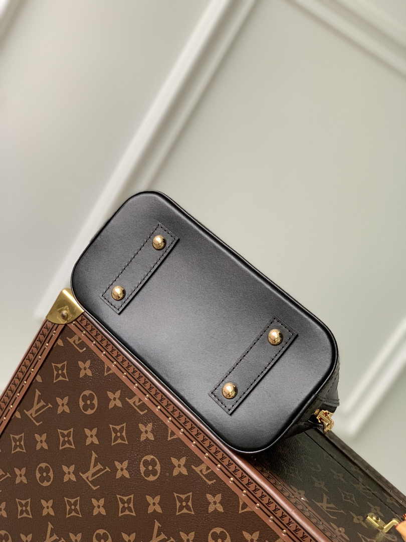 Louis Vuitton Alma BB Bag M22878 Black Calfskin