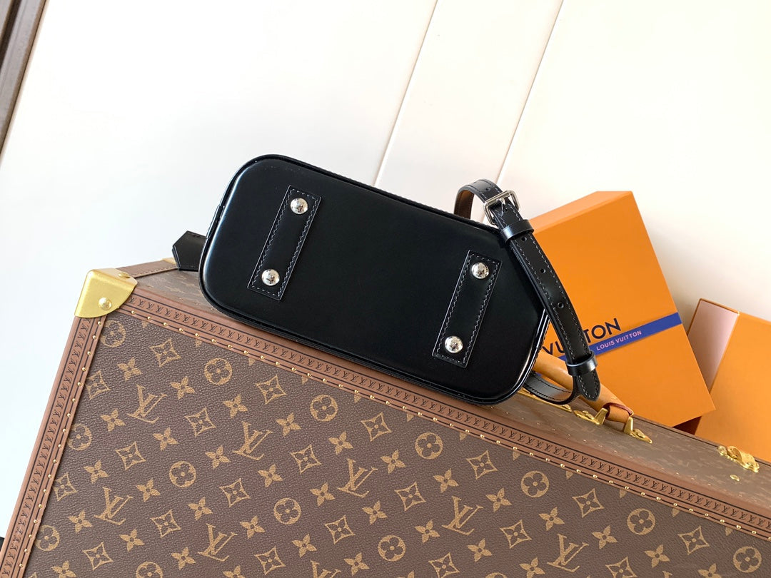 Louis Vuitton Alma BB M24645 Black Epi Leather Gold Hardware