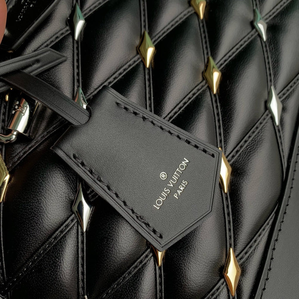 Louis Vuitton Alma BB M24153 Black Lamb leather Gold Hardware