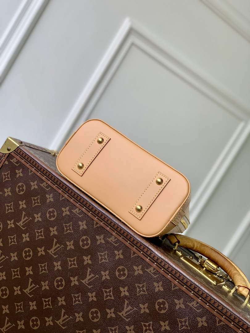 Louis Vuitton Alma BB M27525 Beige Coated canvas Gold Hardware