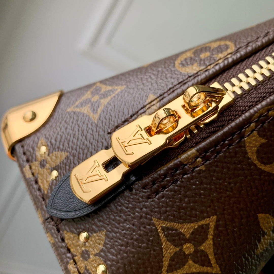 Louis Vuitton Alma BB M26084 Monogram canvas Gold Hardware