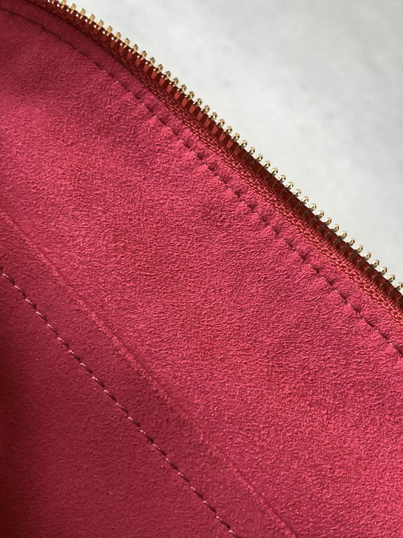 Louis Vuitton Alma BB M25562 Red Epi Leather Gold Hardware