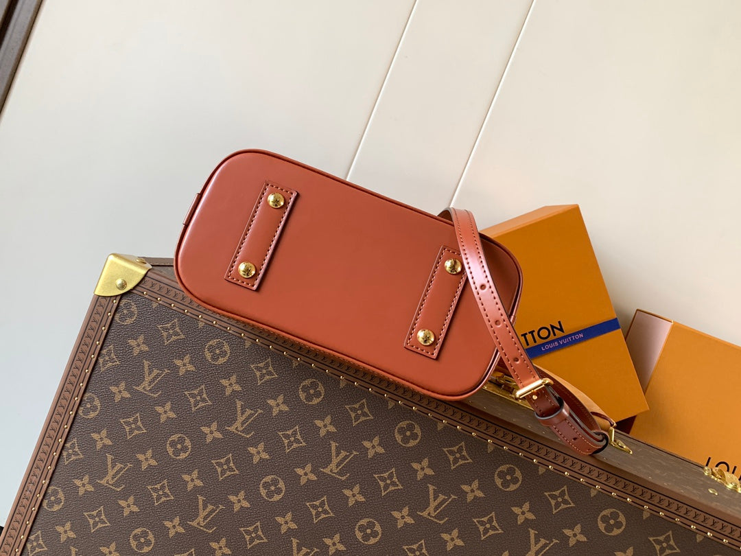 Louis Vuitton Alma BB M25538 Brown Epi Leather Gold Hardware