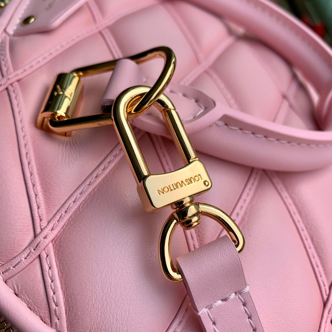 Louis Vuitton Alma BB M23666 Pink Lamb leather Gold Hardware