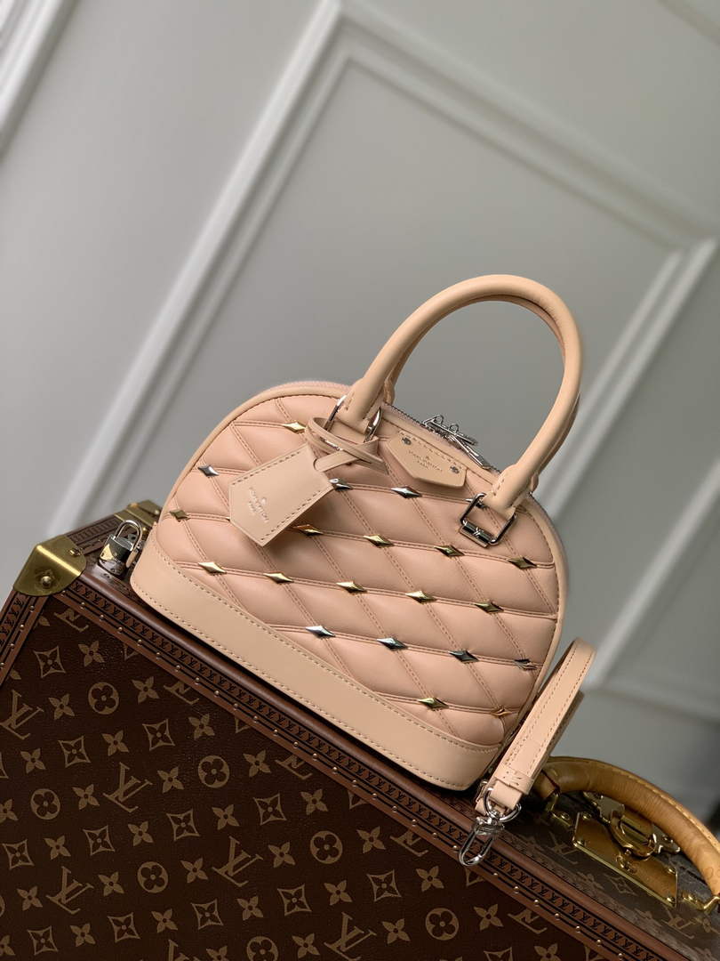 Louis Vuitton Alma BB M24153 Beige Lamb leather Gold Hardware