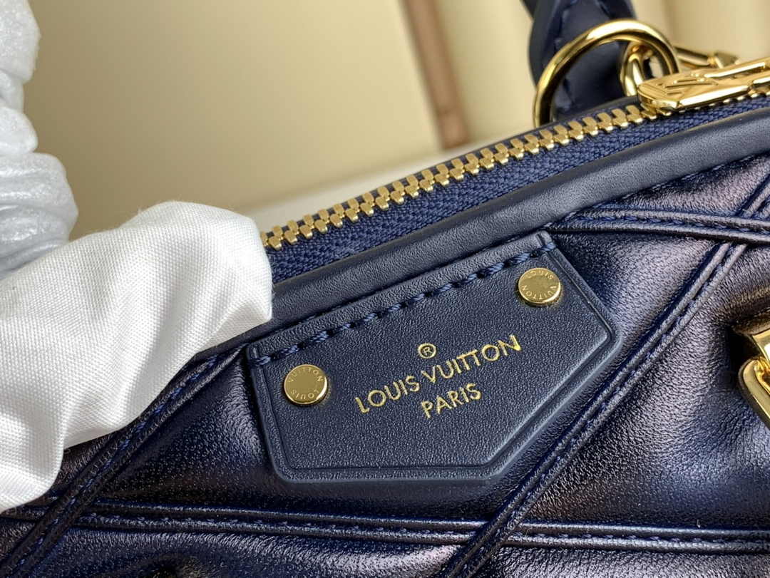 Louis Vuitton Alma BB Mini Top Handle Bag M23666 Navy Blue Lamb leather