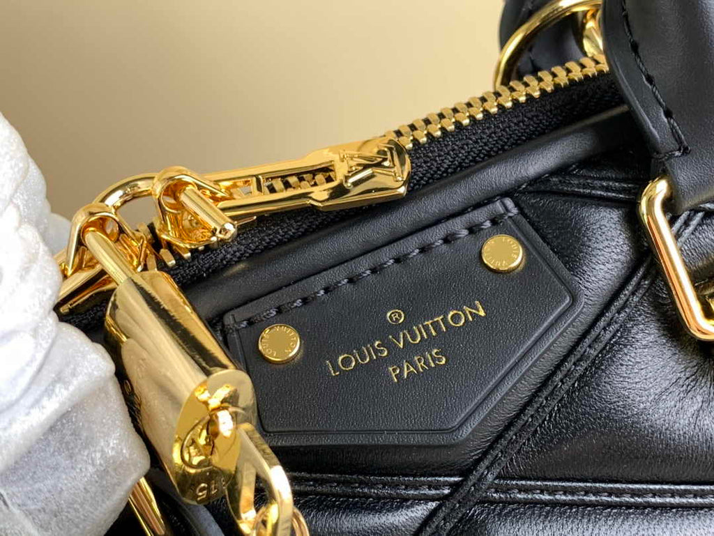 Louis Vuitton Alma BB Mini Top Handle Bag M23666 Black Lamb leather