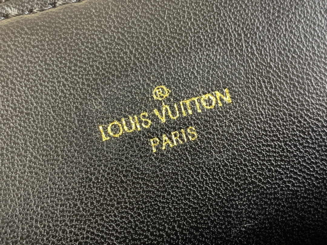 Louis Vuitton Alma BB Mini Top Handle Bag M23666 Black Lamb leather