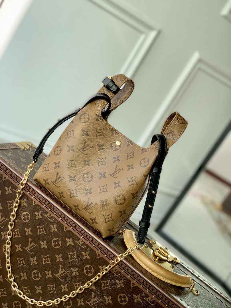 Louis Vuitton Atlantis BB Bag M46816 Other Monogram Canvas - Default Title - View 2