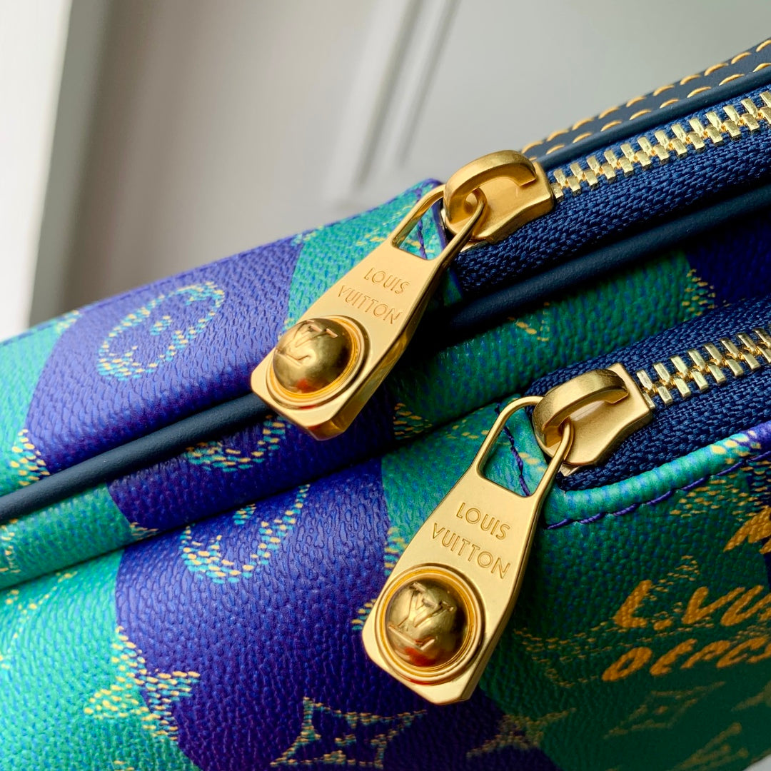 Louis Vuitton Avenue Slingbag M26419 Monogram canvas