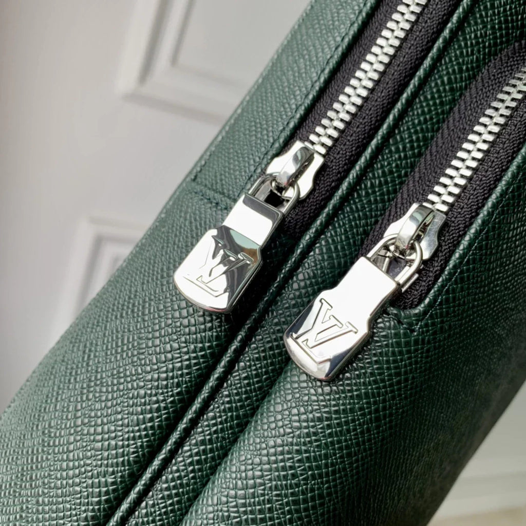 Louis Vuitton Avenue Slingbag Bag M30863 Green Leather - Default Title - View 6