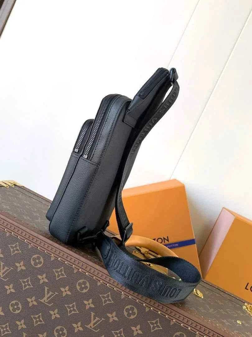 Louis Vuitton Avenue Slingbag PM Bag M15255 Black calfskin