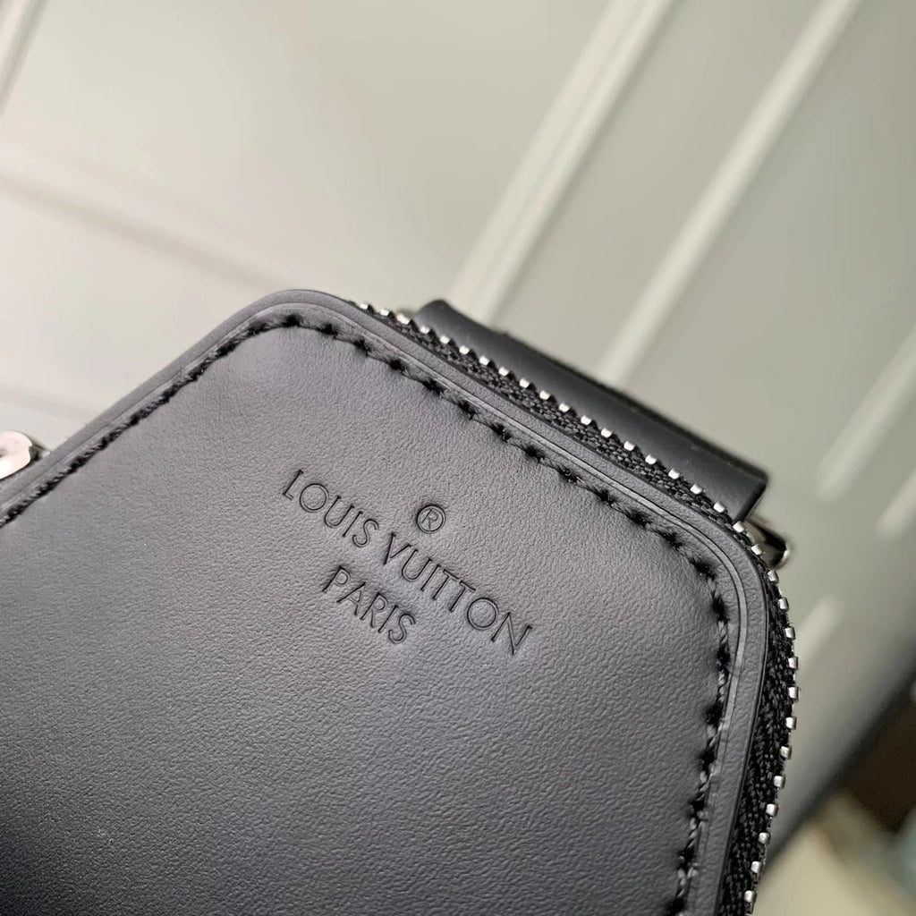 Louis Vuitton Avenue Slingbag PM M47137 Monogram canvas - Default Title - View 6