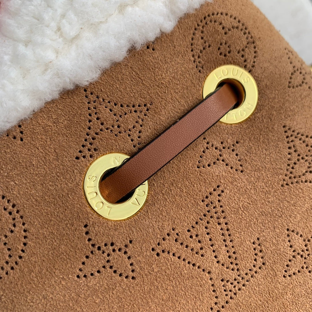 Louis Vuitton Bella Bag M11839 - Default Title - View 8